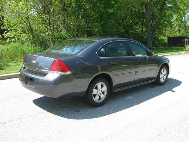 2011 Chevrolet Impala LT Fleet 4dr Sedan W/2fl